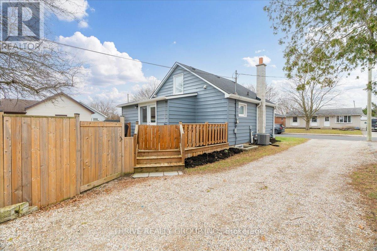 83 Fourth Avenue, Aylmer, Ontario  N5H 2L2 - Photo 30 - X12965082