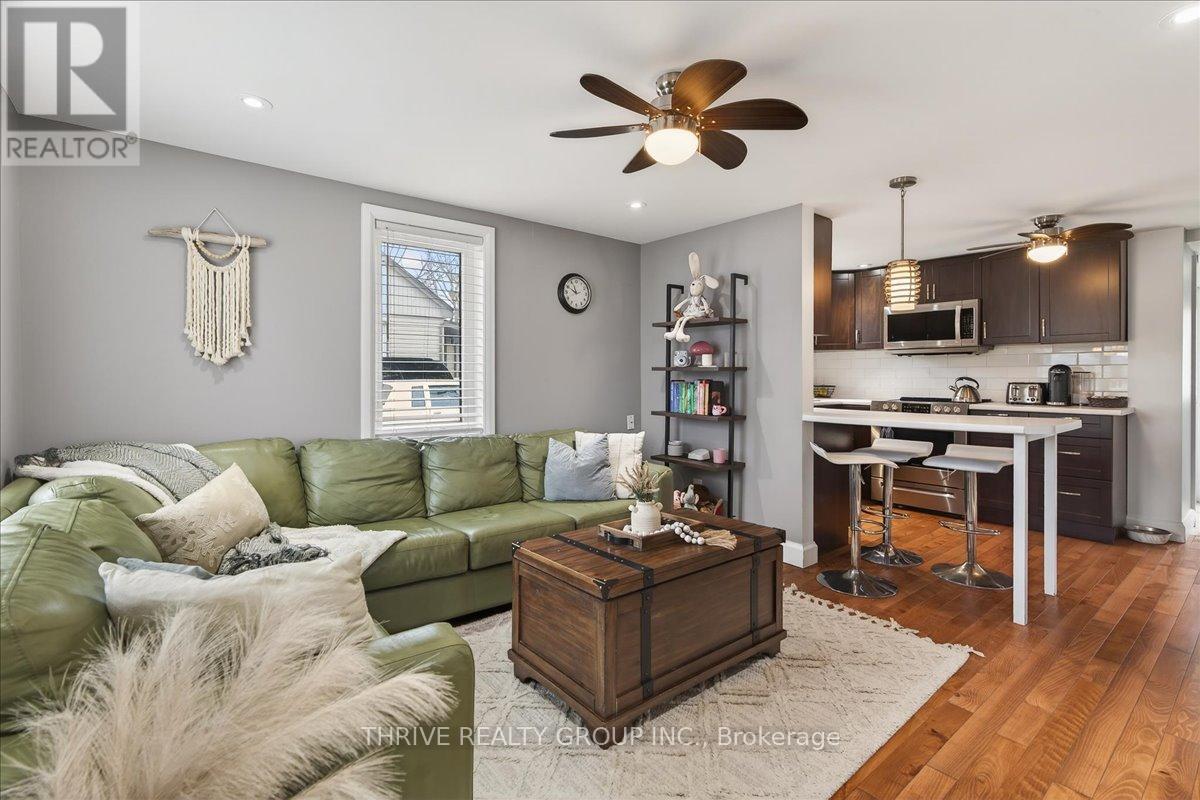 83 Fourth Avenue, Aylmer, Ontario  N5H 2L2 - Photo 7 - X12965082