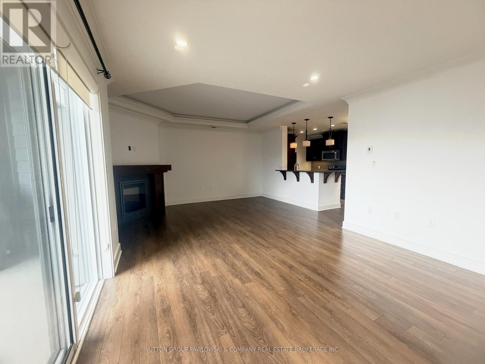 511 - 340 Sugarcreek Trail, London North, Ontario  N6H 0G4 - Photo 14 - X12965220