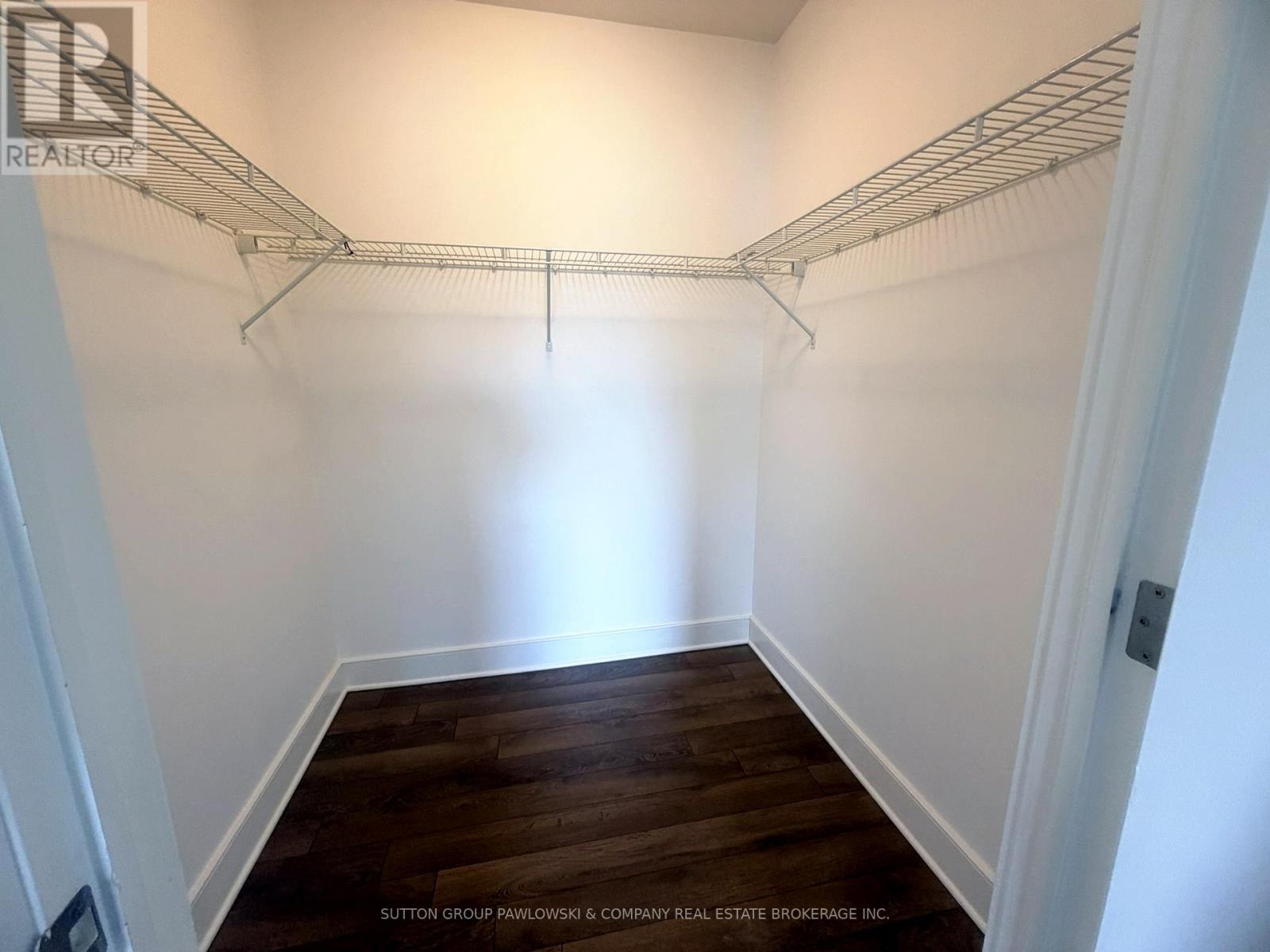 511 - 340 Sugarcreek Trail, London North, Ontario  N6H 0G4 - Photo 21 - X12965220