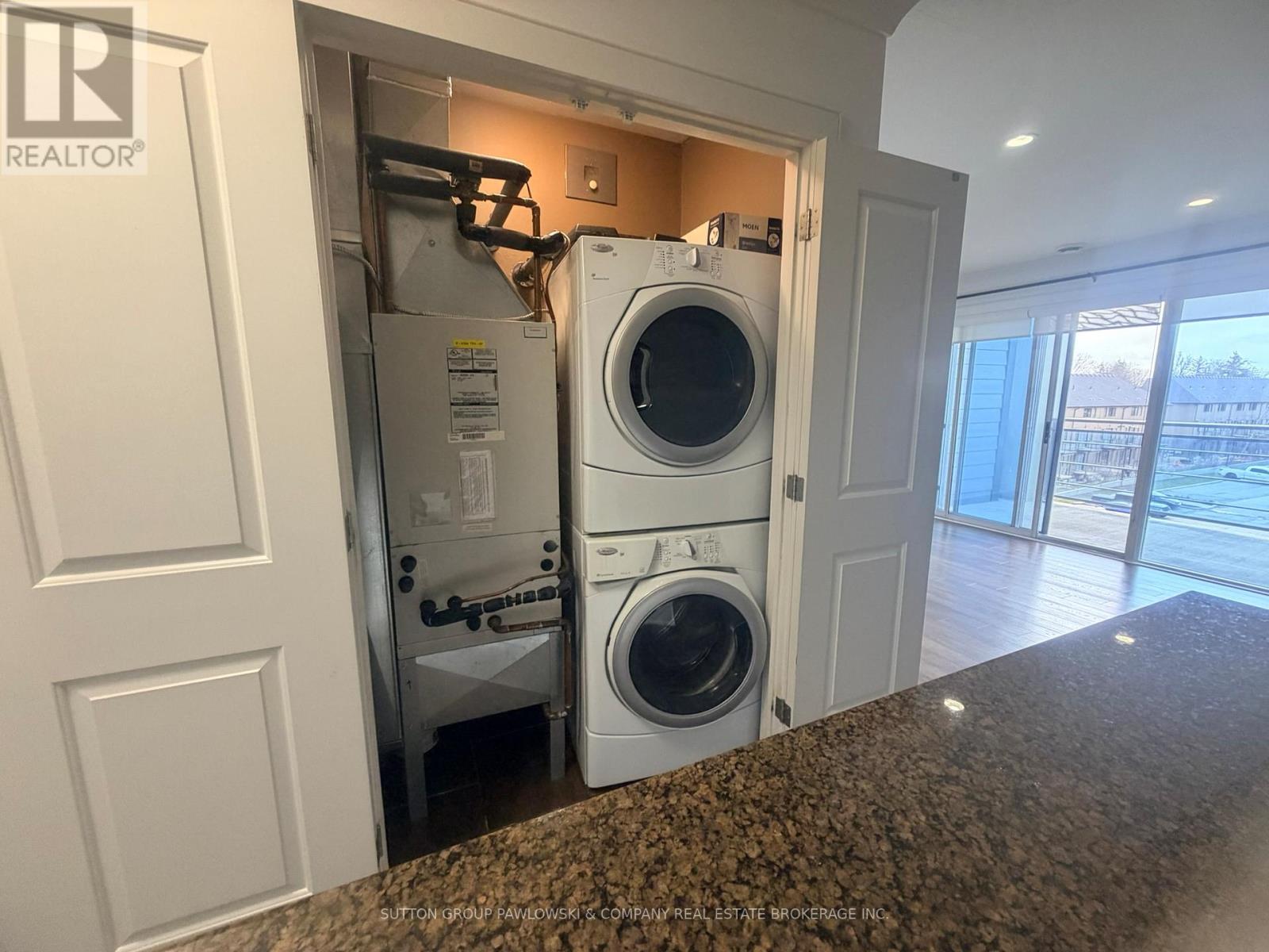 511 - 340 Sugarcreek Trail, London North, Ontario  N6H 0G4 - Photo 23 - X12965220