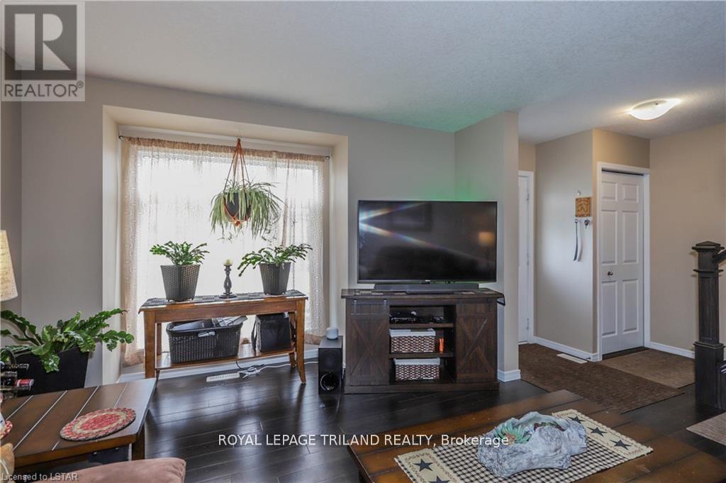 105 - 2635 Bateman Trail, London South, Ontario  N6L 0G1 - Photo 5 - X12965300