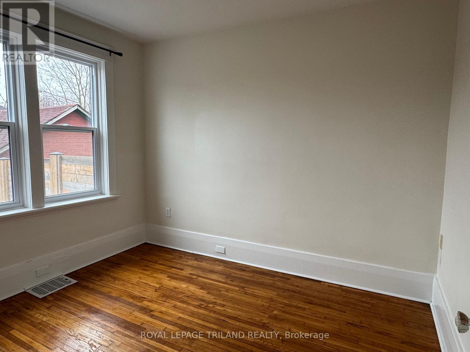 Main - 140 Arundell Street, London East, Ontario  N5Z 2J9 - Photo 14 - X12965340