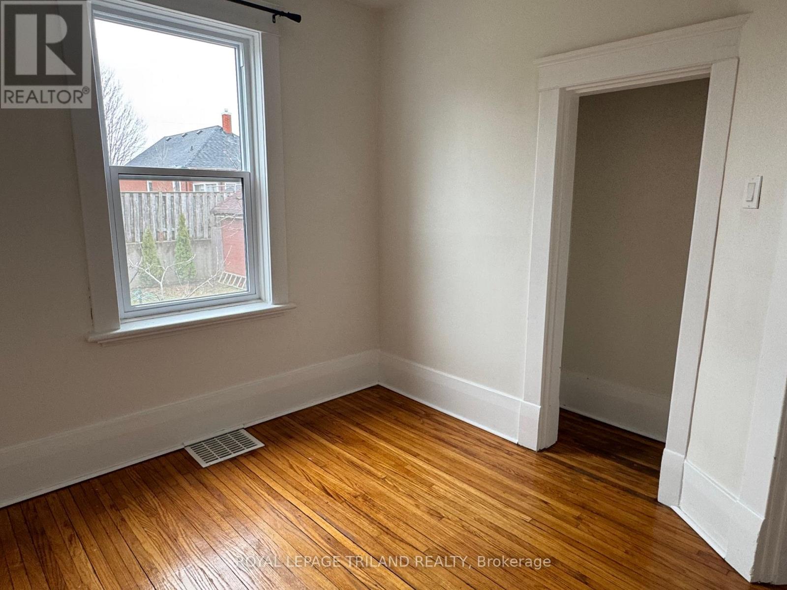 Main - 140 Arundell Street, London East, Ontario  N5Z 2J9 - Photo 8 - X12965340