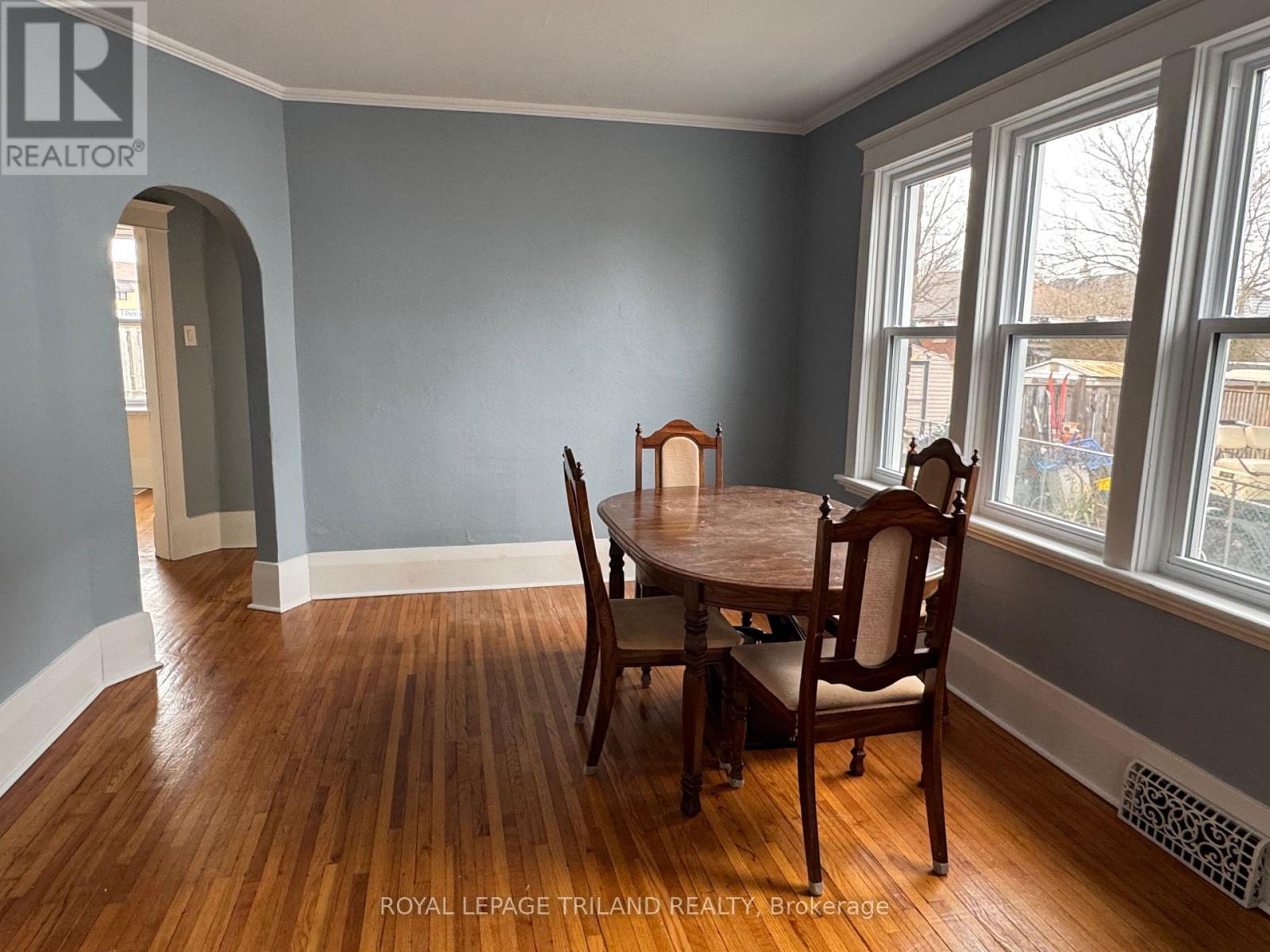 Main - 140 Arundell Street, London East, Ontario  N5Z 2J9 - Photo 9 - X12965340