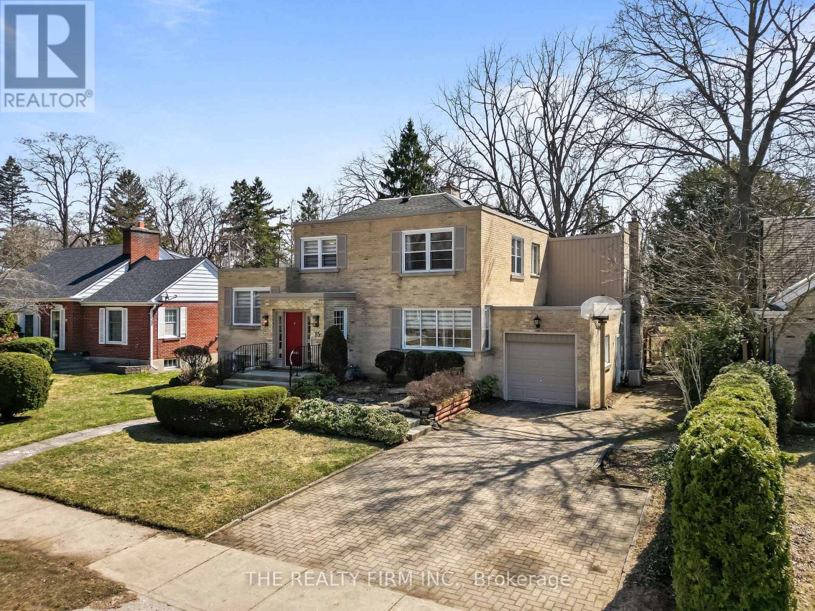 15 Mayfair Drive, London East, Ontario  N6A 2M7 - Photo 2 - X12965382