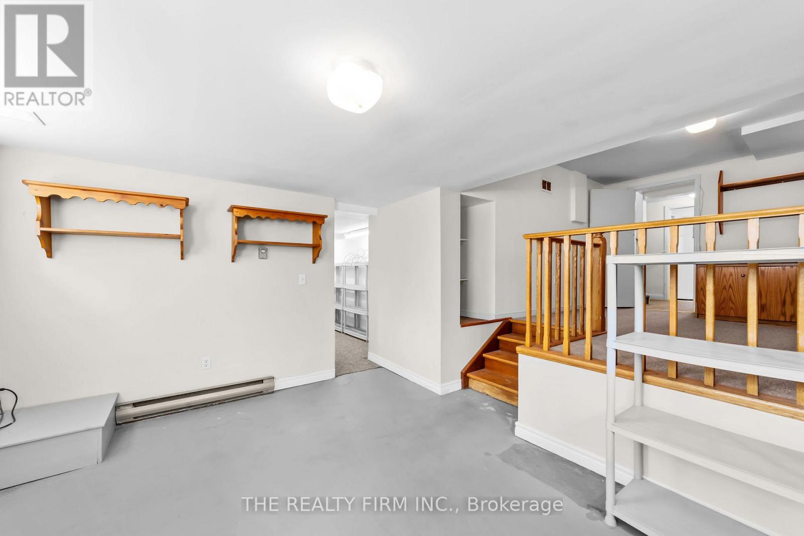 15 Mayfair Drive, London East, Ontario  N6A 2M7 - Photo 46 - X12965382