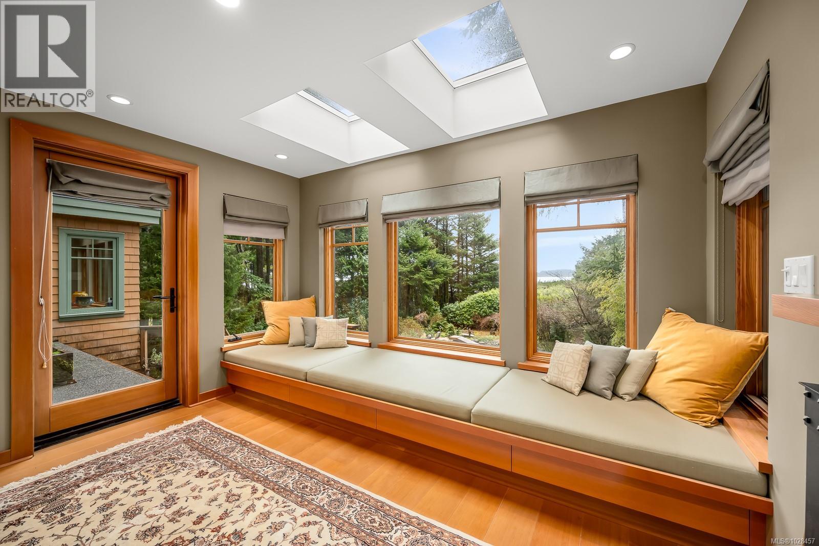 1257 Lynn Rd, Tofino, British Columbia  V0R 2Z0 - Photo 18 - 1028457