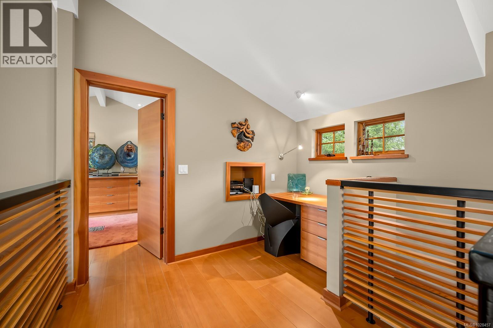 1257 Lynn Rd, Tofino, British Columbia  V0R 2Z0 - Photo 23 - 1028457