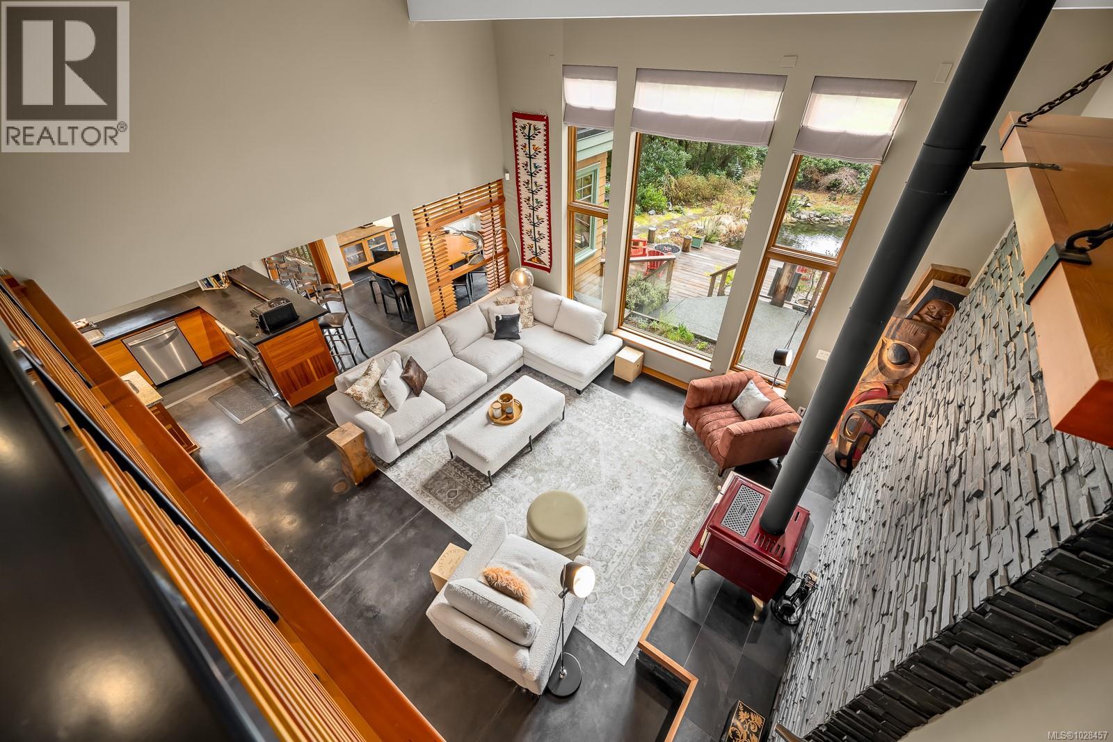 1257 Lynn Rd, Tofino, British Columbia  V0R 2Z0 - Photo 29 - 1028457