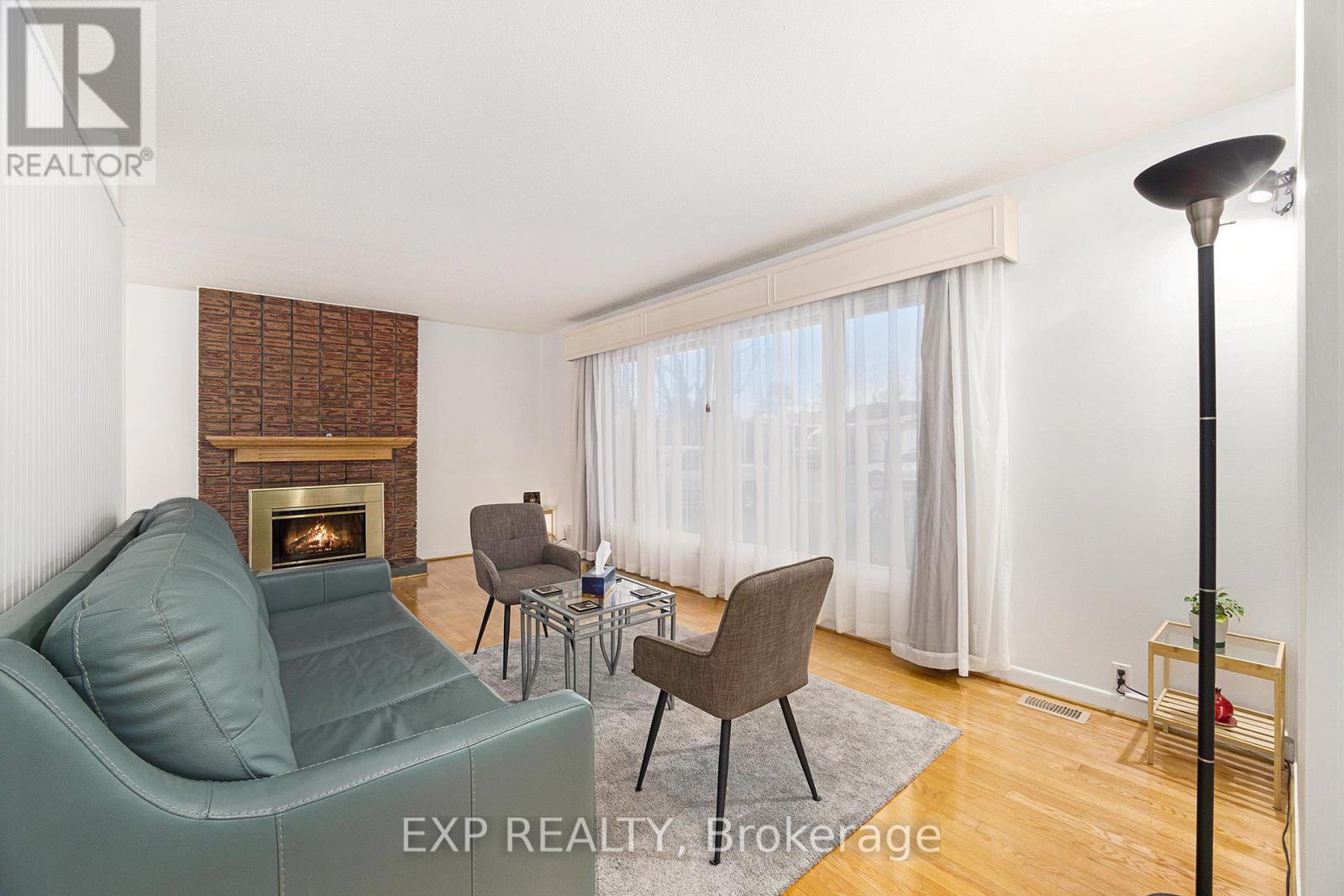 41 Wigan Drive, Ottawa, Ontario  K2E 6K9 - Photo 6 - X12964956