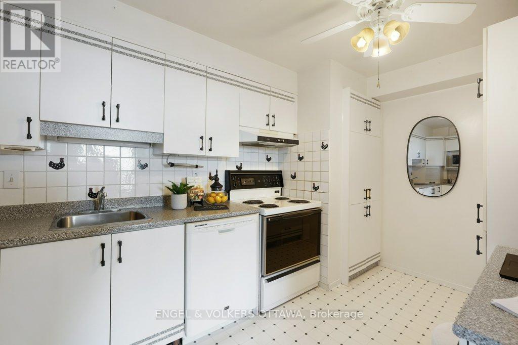 803 - 370 Dominion Avenue, Ottawa, Ontario  K2A 3X4 - Photo 13 - X12965044