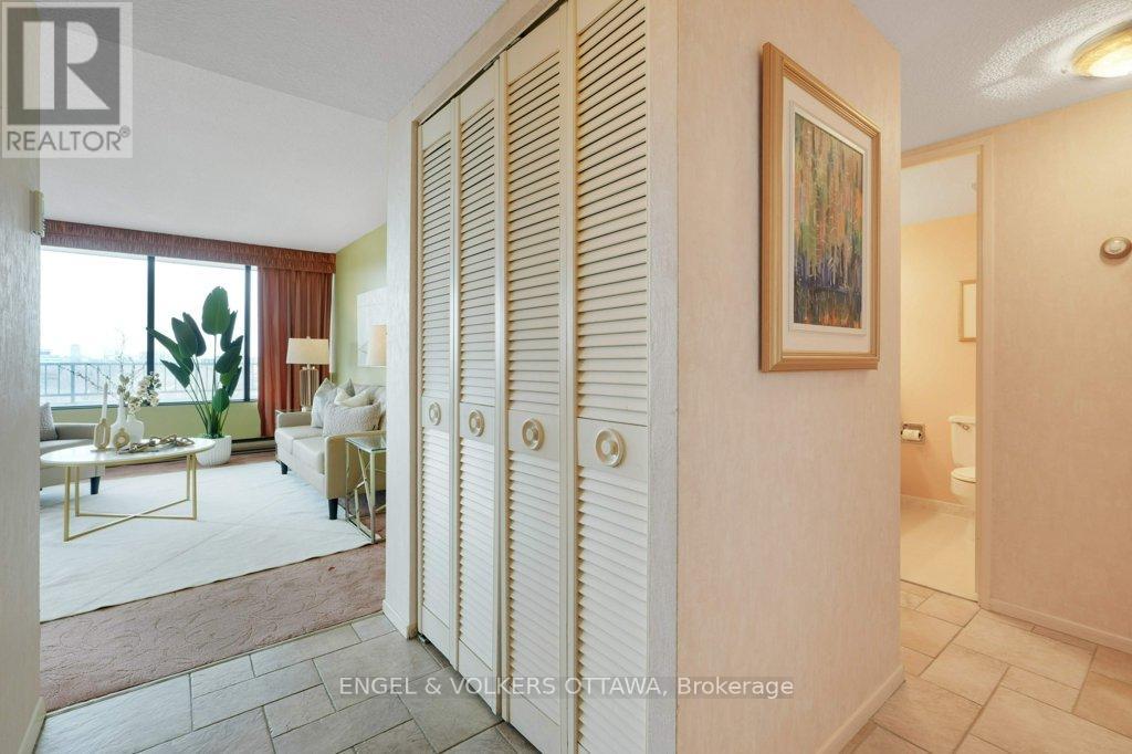 803 - 370 Dominion Avenue, Ottawa, Ontario  K2A 3X4 - Photo 5 - X12965044