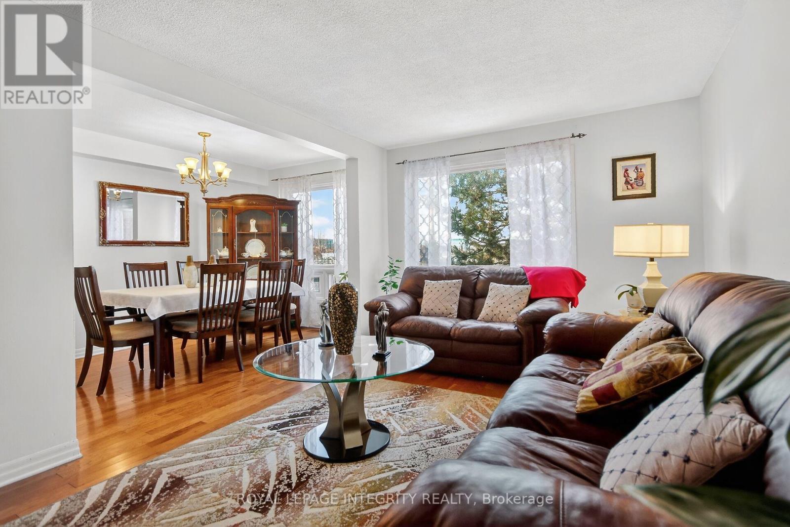 13 - 2415 Southvale Crescent, Ottawa, Ontario  K1B 4T9 - Photo 10 - X12965148