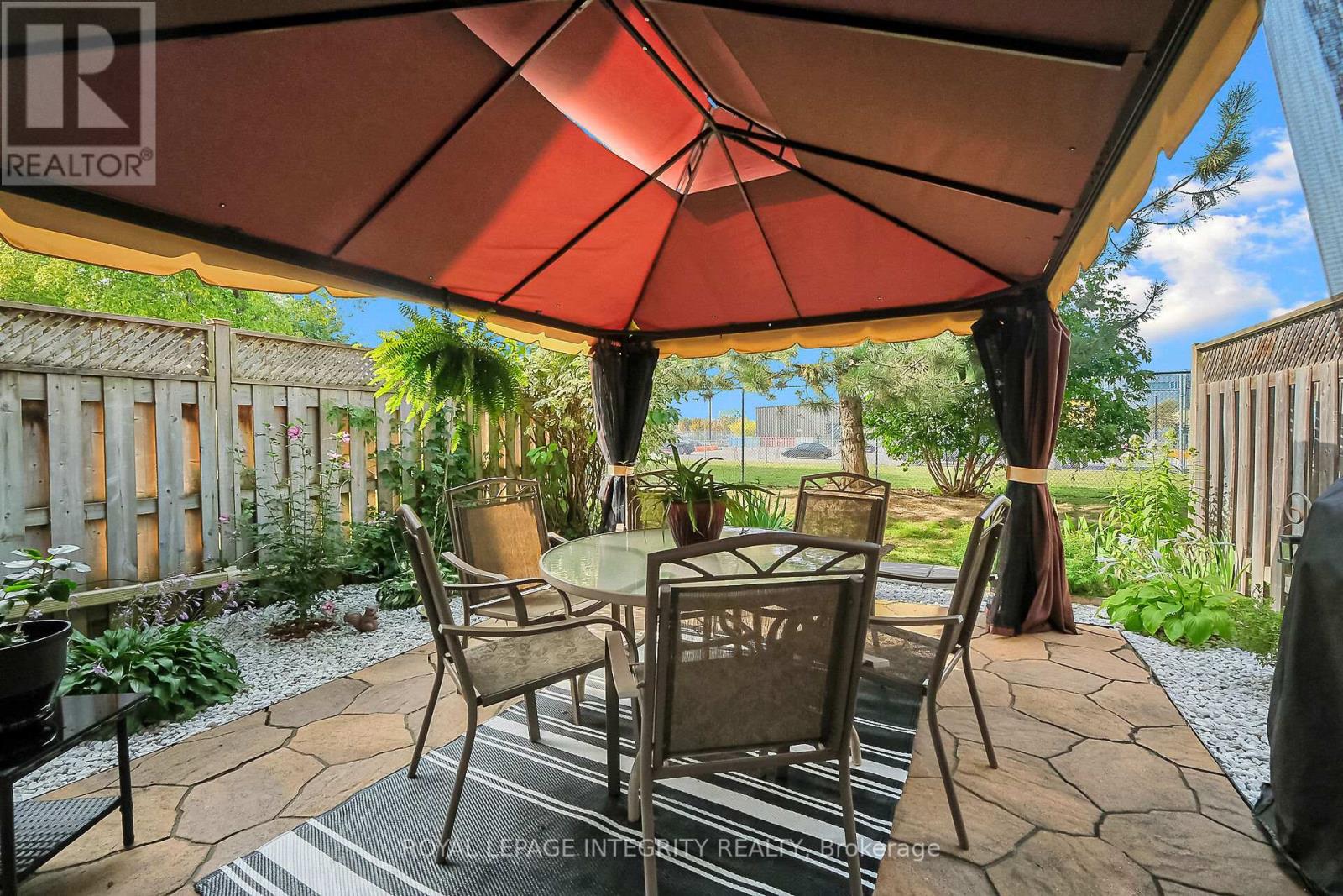 13 - 2415 Southvale Crescent, Ottawa, Ontario  K1B 4T9 - Photo 49 - X12965148