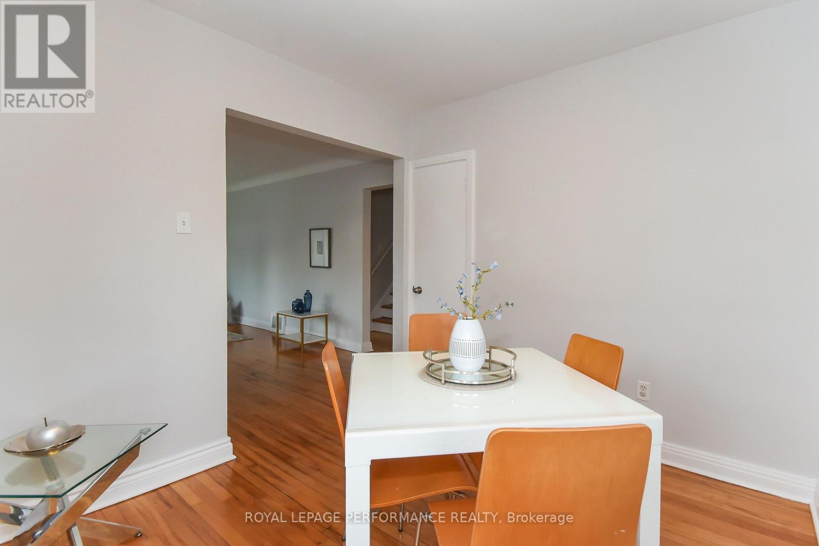 274 Queen Mary Street, Ottawa, Ontario  K1K 1X2 - Photo 10 - X12965158