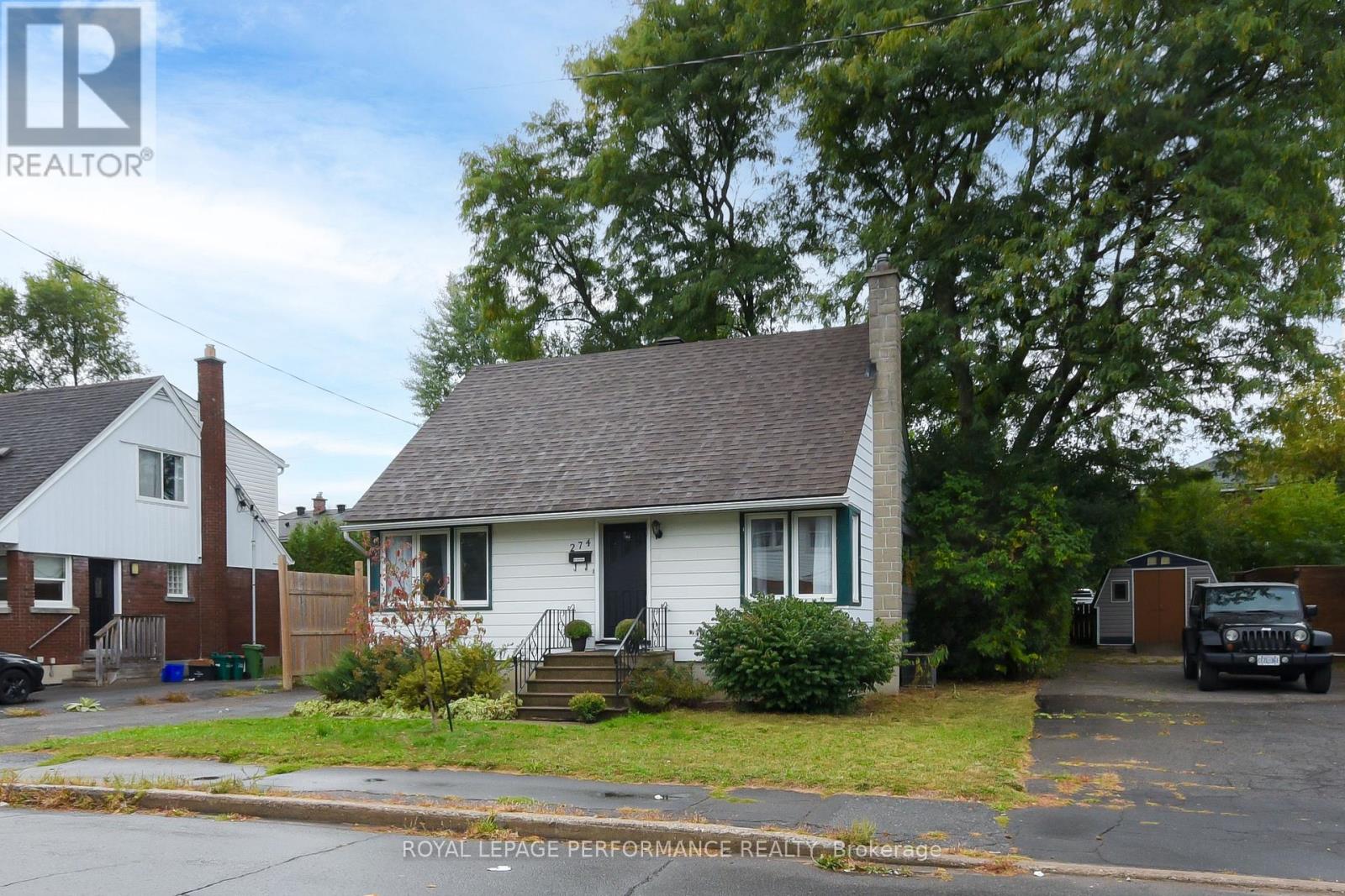 274 Queen Mary Street, Ottawa, Ontario  K1K 1X2 - Photo 3 - X12965158