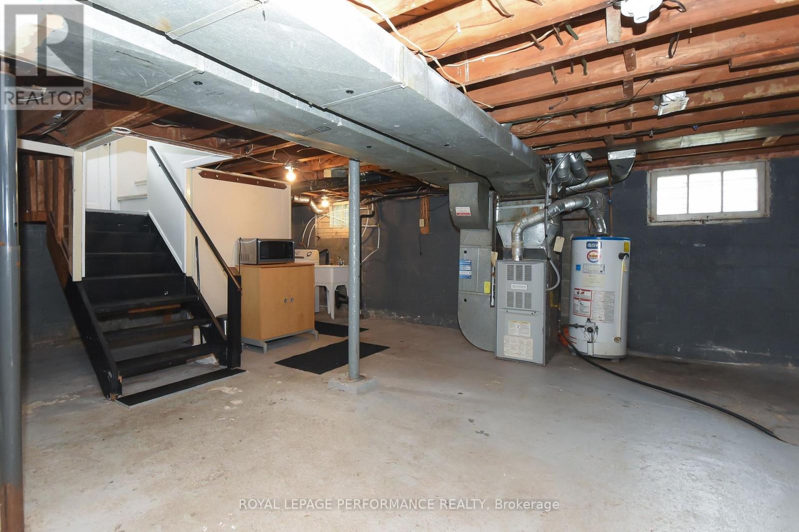 274 Queen Mary Street, Ottawa, Ontario  K1K 1X2 - Photo 33 - X12965158