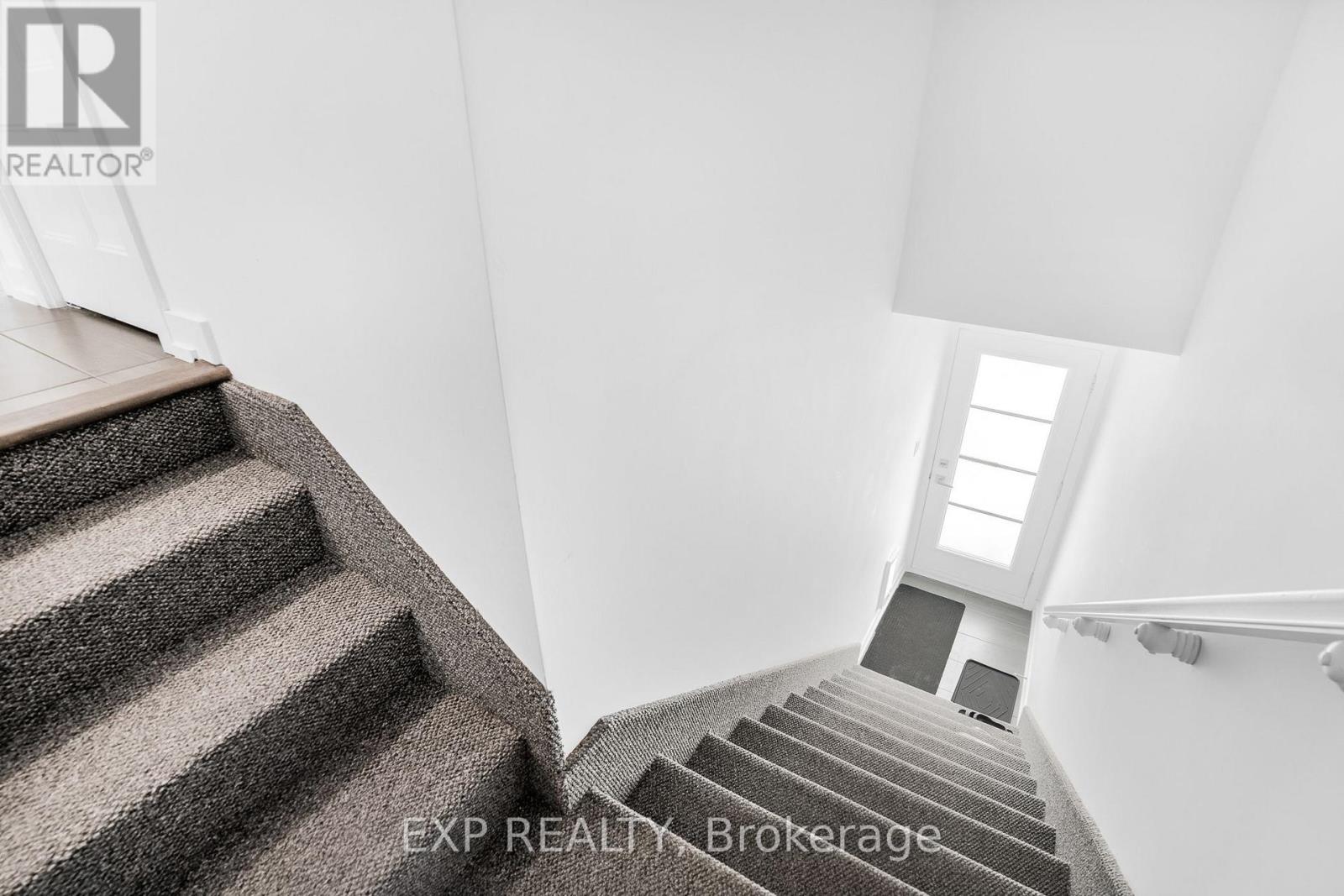 225 - 292 Masters Lane, Clarence-Rockland, Ontario  K4K 0K5 - Photo 4 - X12965174