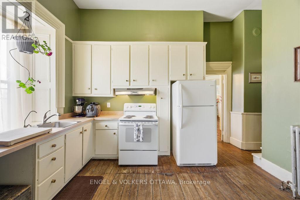 382 Mcgill Street, Hawkesbury, Ontario  K6A 1R2 - Photo 17 - X12965192