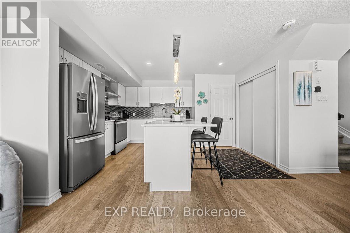 704 Lapland Private, Ottawa, Ontario  K2V 0S4 - Photo 15 - X12965222