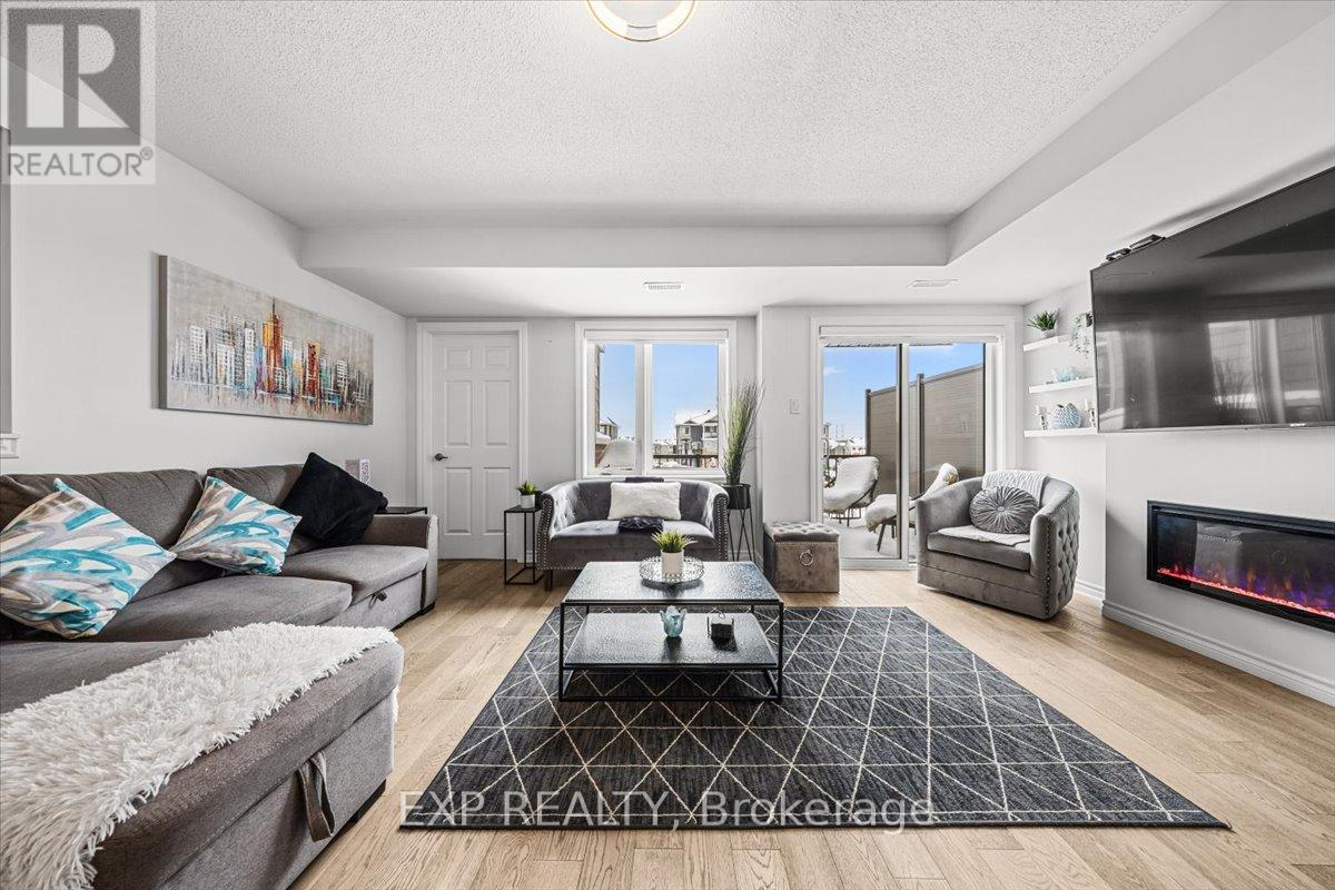 704 Lapland Private, Ottawa, Ontario  K2V 0S4 - Photo 7 - X12965222