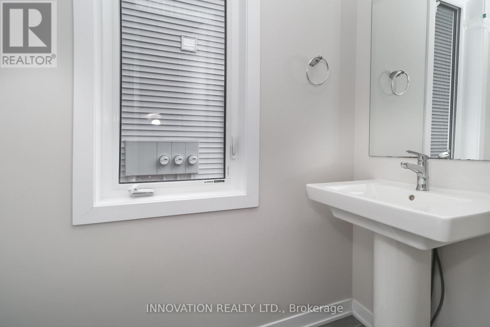 254 Surface Lane, Ottawa, Ontario  K2J 6X9 - Photo 2 - X12965282