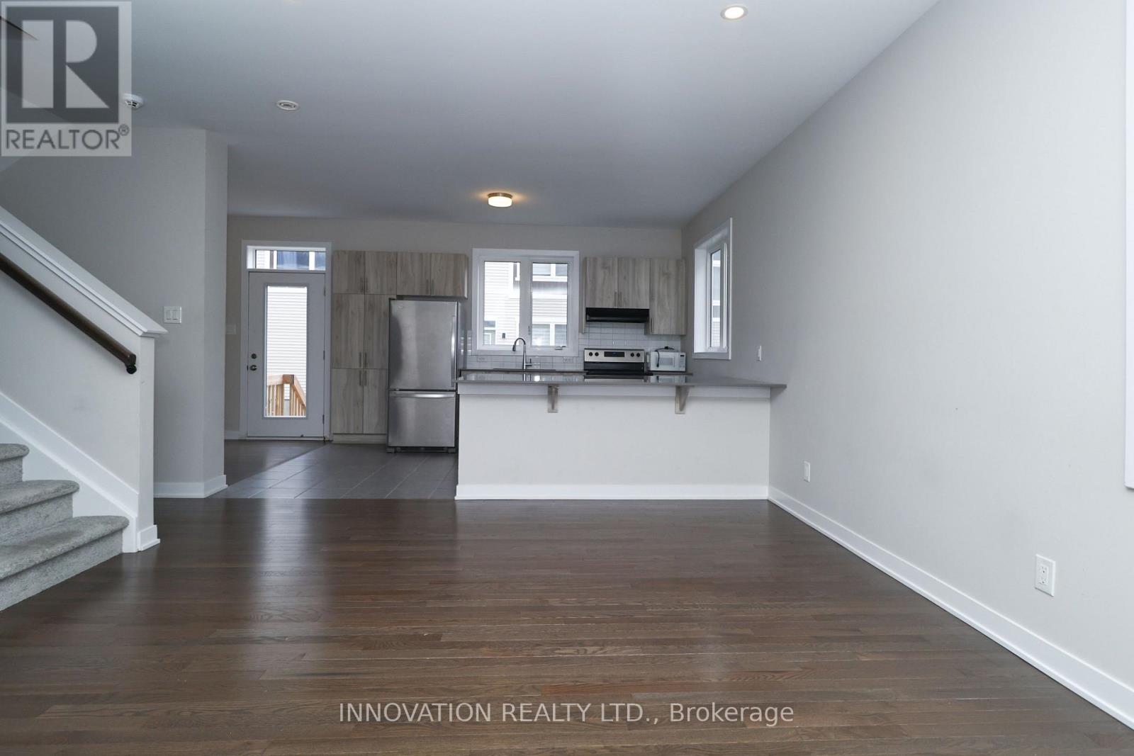 254 Surface Lane, Ottawa, Ontario  K2J 6X9 - Photo 5 - X12965282