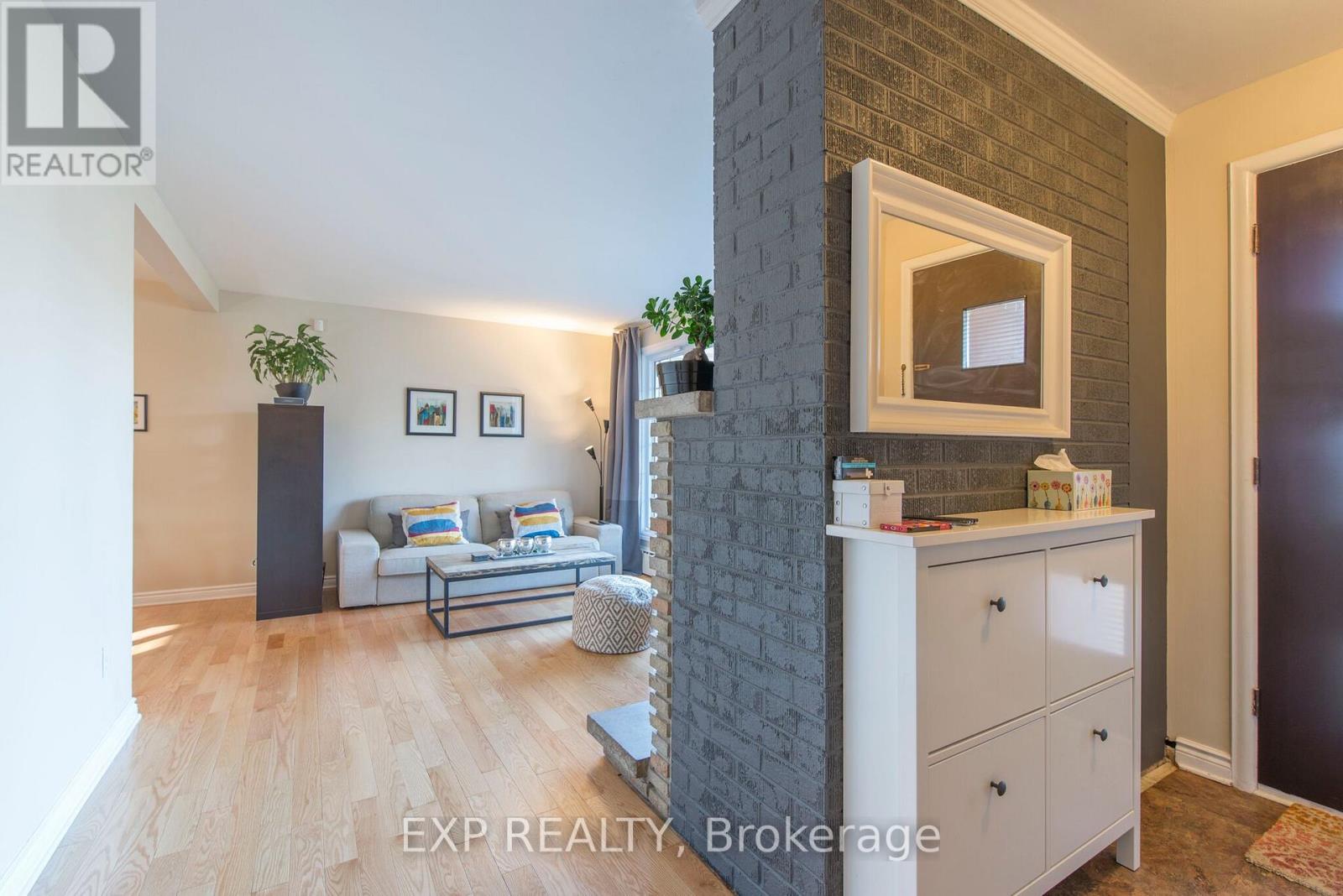 A - 1240 Adirondack Drive, Ottawa, Ontario  K2C 2V3 - Photo 3 - X12965308