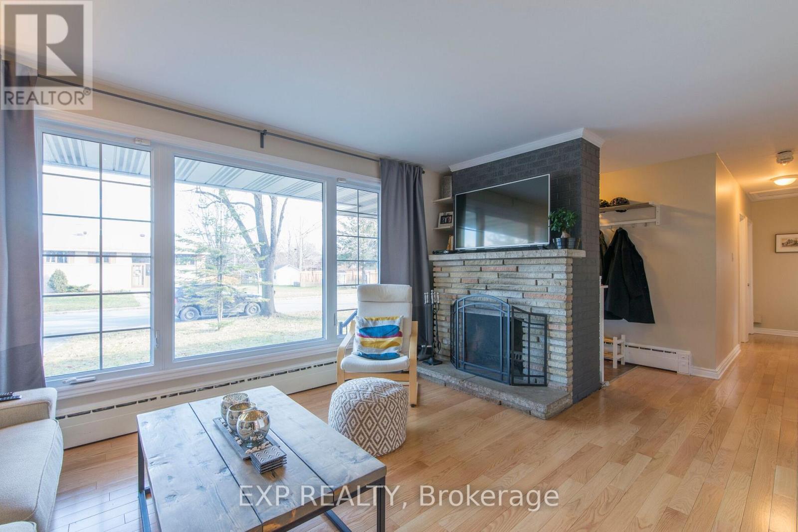 A - 1240 Adirondack Drive, Ottawa, Ontario  K2C 2V3 - Photo 5 - X12965308