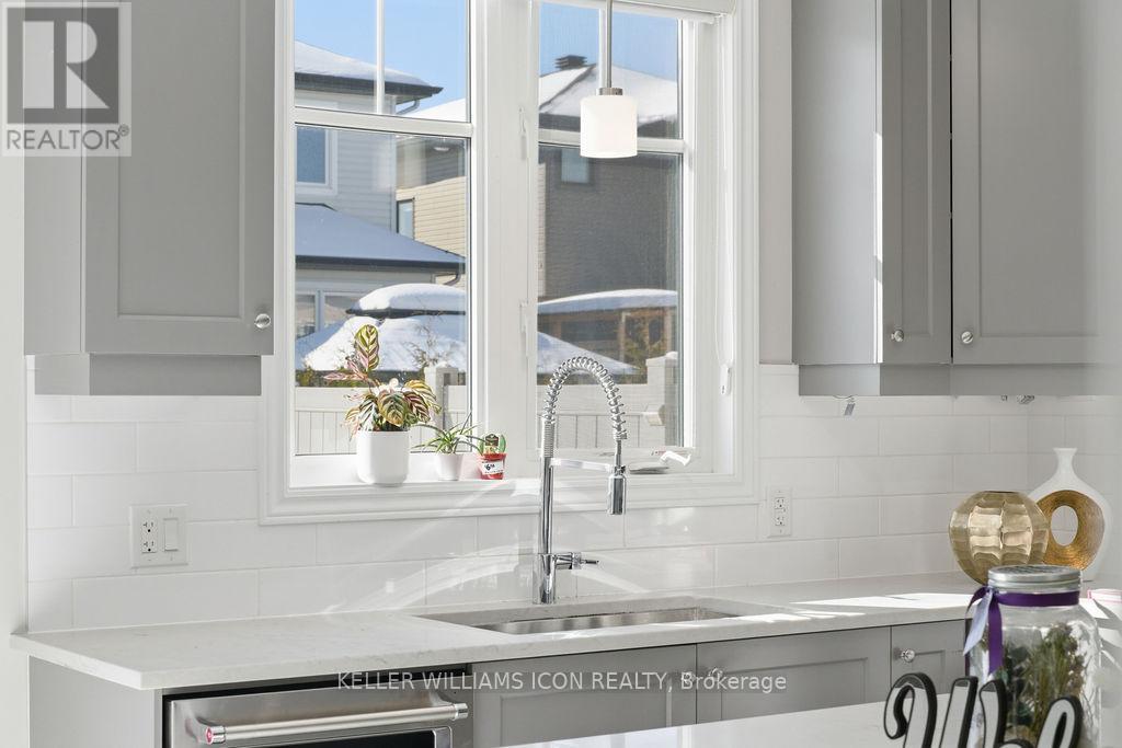 307 Nonius Street, Ottawa, Ontario  K2V 0C5 - Photo 17 - X12965334