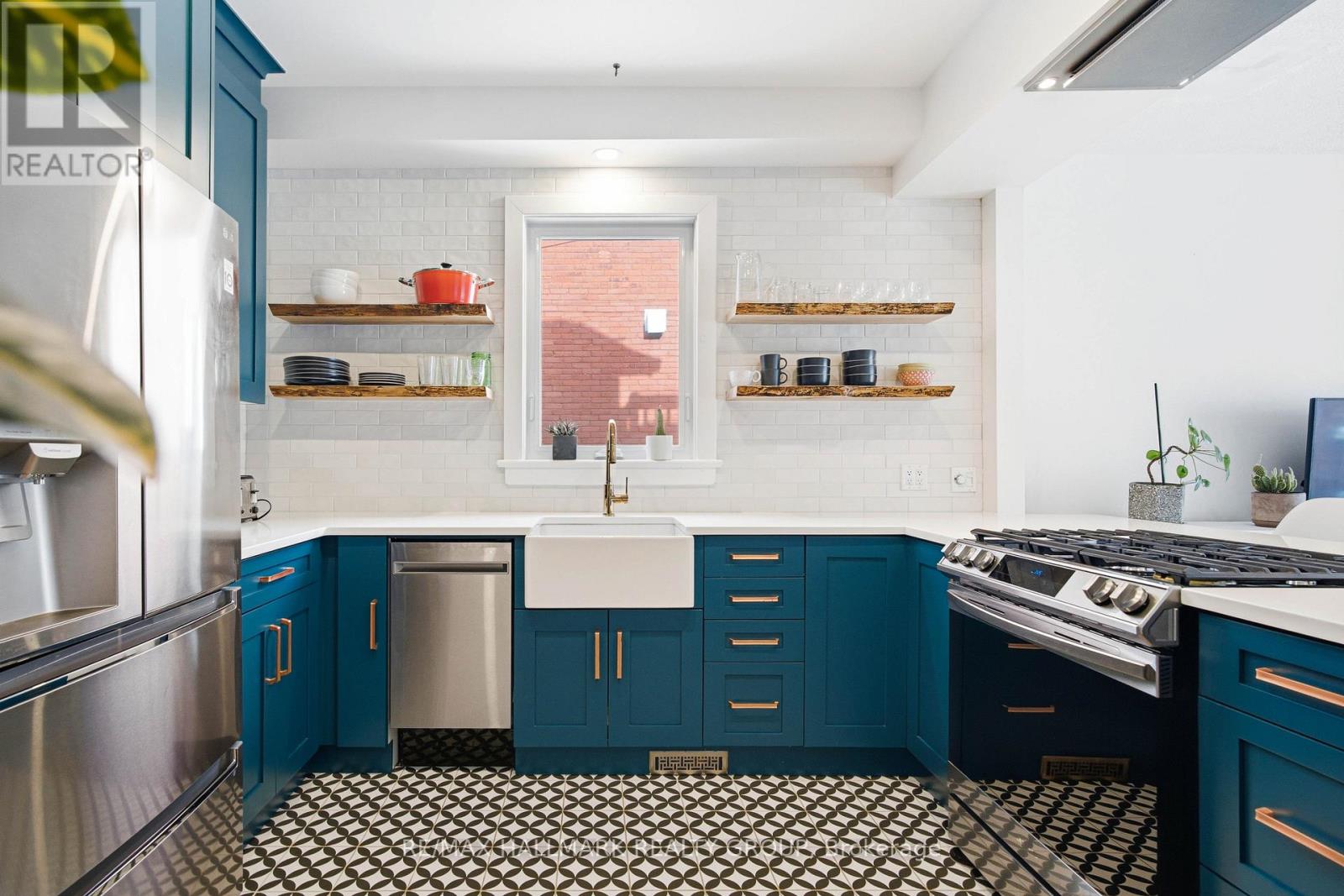 438 Mcleod Street, Ottawa, Ontario  K1R 5P6 - Photo 13 - X12965352