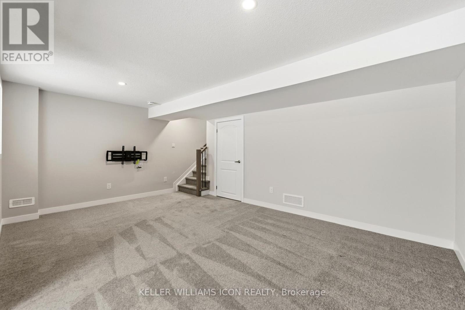 840 Andesite Terrace, Ottawa, Ontario  K2J 7H4 - Photo 38 - X12965358