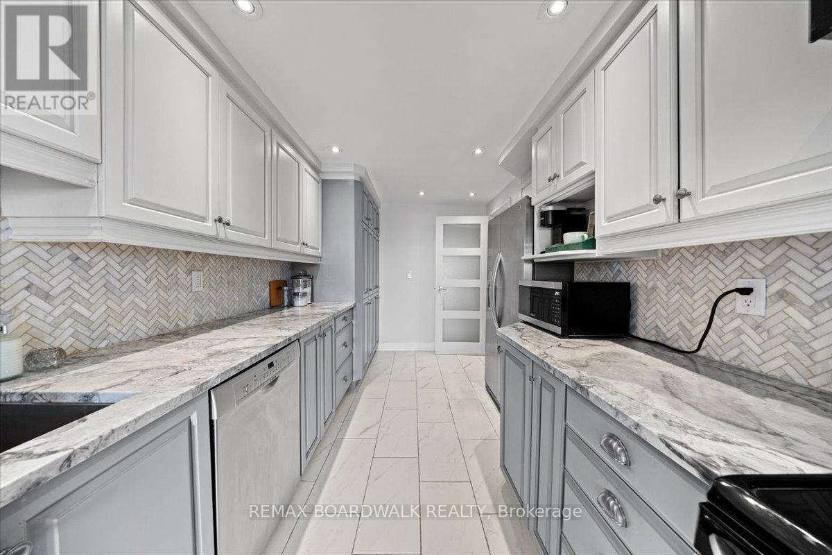 804 - 505 St Laurent Boulevard, Ottawa, Ontario  K1K 3X4 - Photo 9 - X12965390