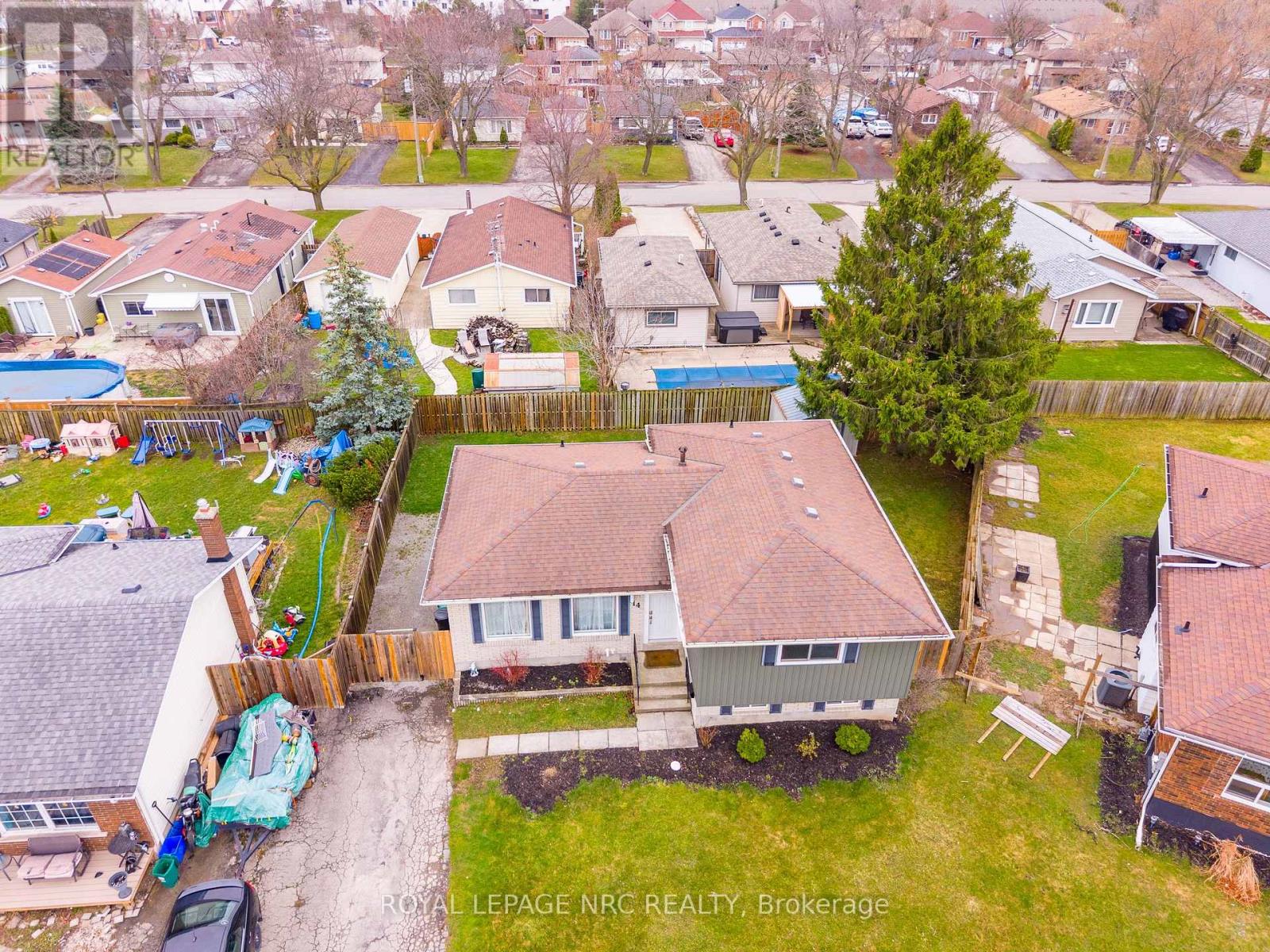 14 Roxborough Court, St. Catharines, Ontario  L2M 6E3 - Photo 36 - X12965424