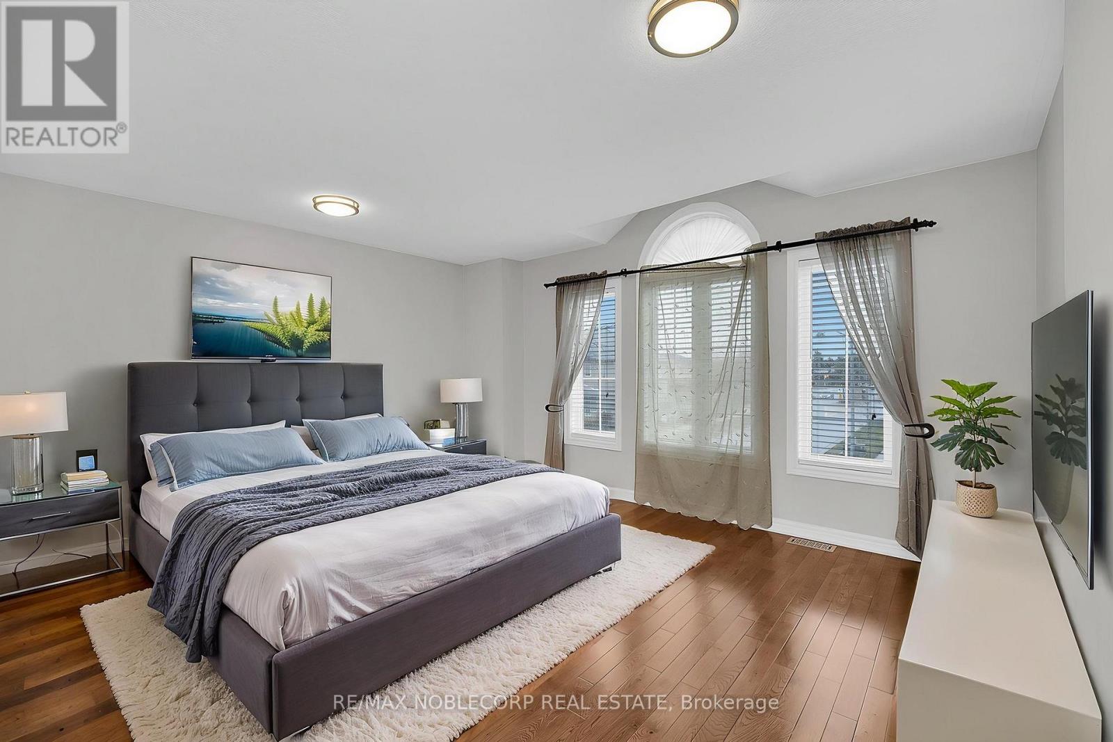 92 Water Garden Lane, Vaughan, Ontario  L4H 1N5 - Photo 20 - N12964078