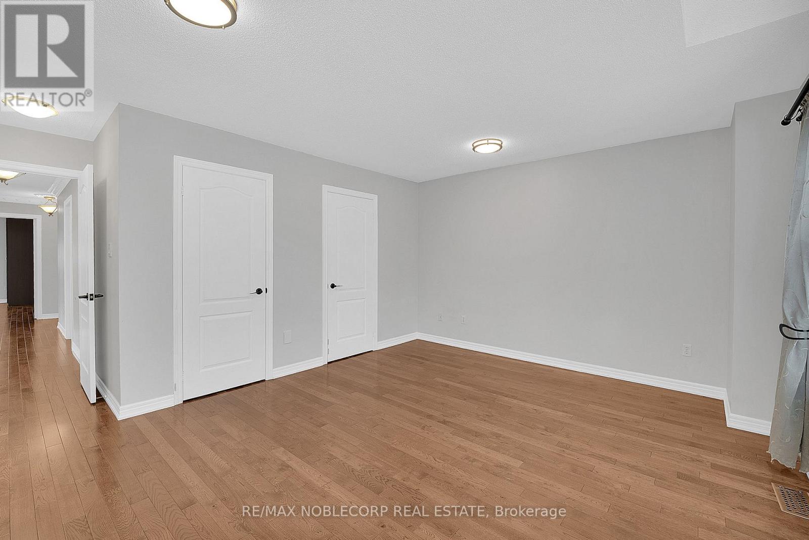 92 Water Garden Lane, Vaughan, Ontario  L4H 1N5 - Photo 21 - N12964078