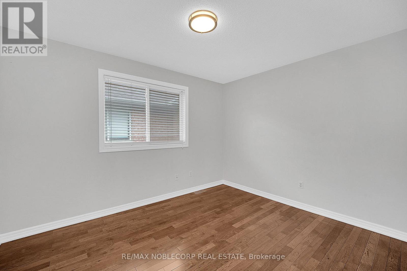 92 Water Garden Lane, Vaughan, Ontario  L4H 1N5 - Photo 25 - N12964078