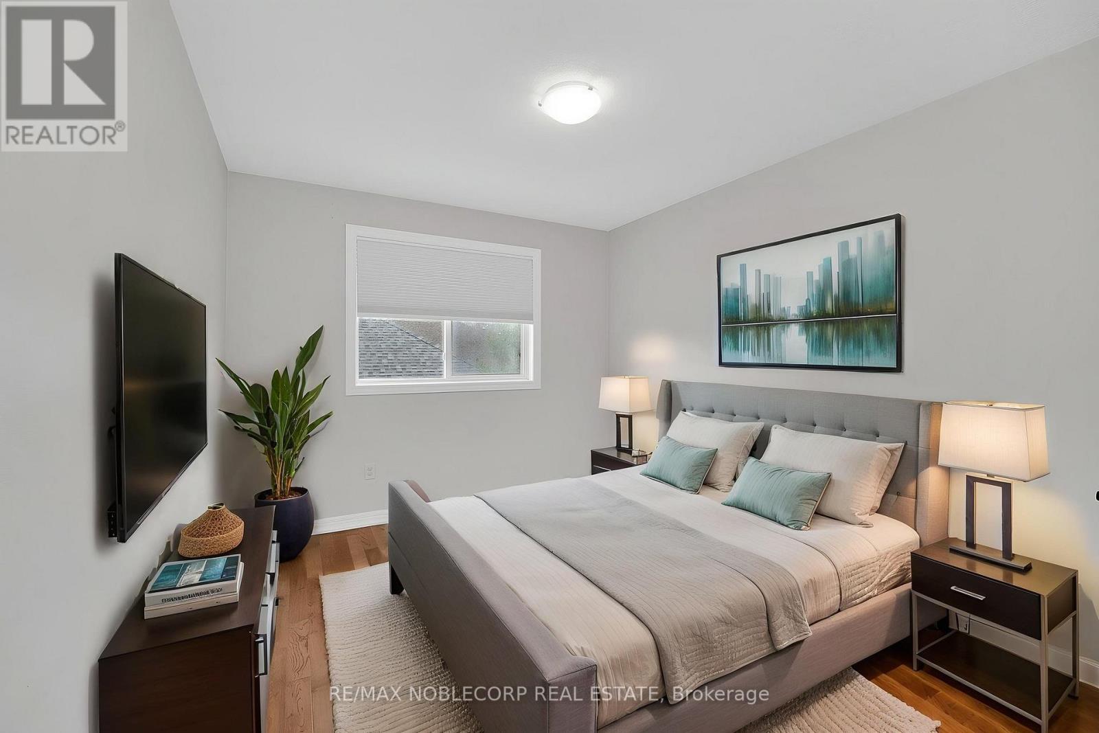 92 Water Garden Lane, Vaughan, Ontario  L4H 1N5 - Photo 30 - N12964078