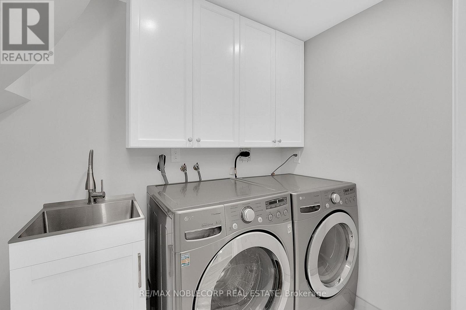 92 Water Garden Lane, Vaughan, Ontario  L4H 1N5 - Photo 41 - N12964078