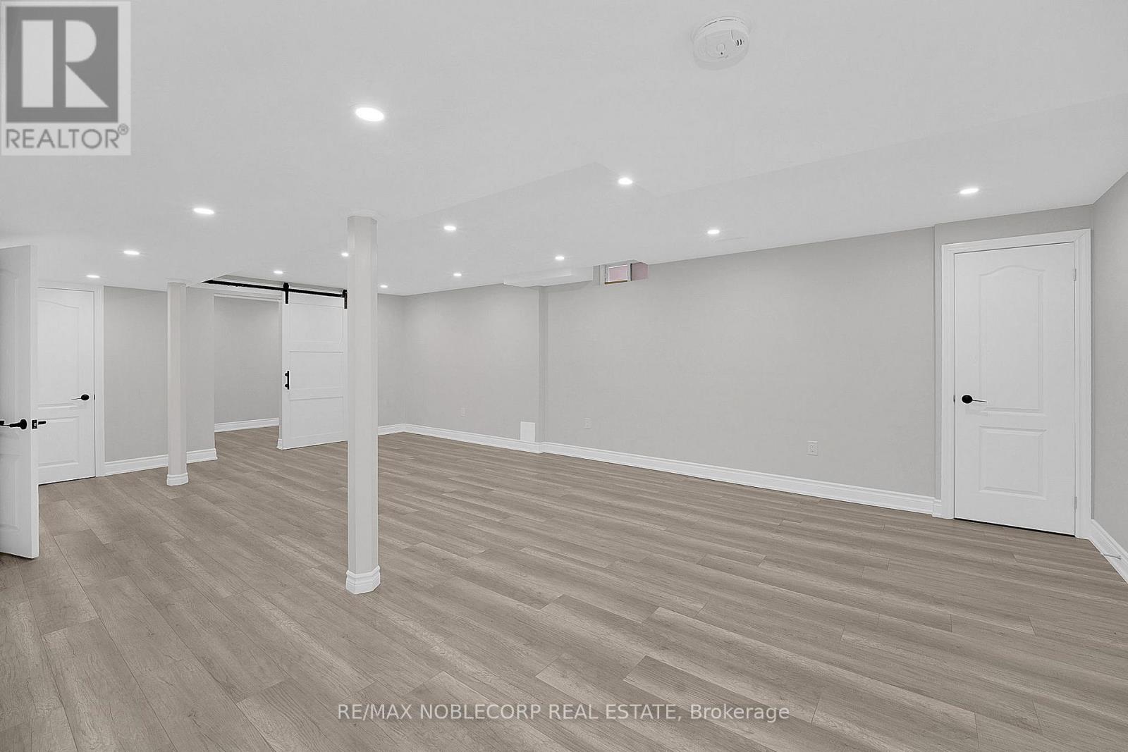 92 Water Garden Lane, Vaughan, Ontario  L4H 1N5 - Photo 36 - N12964078