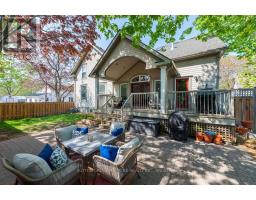 8 SPRING STREET, Westport, Ontario