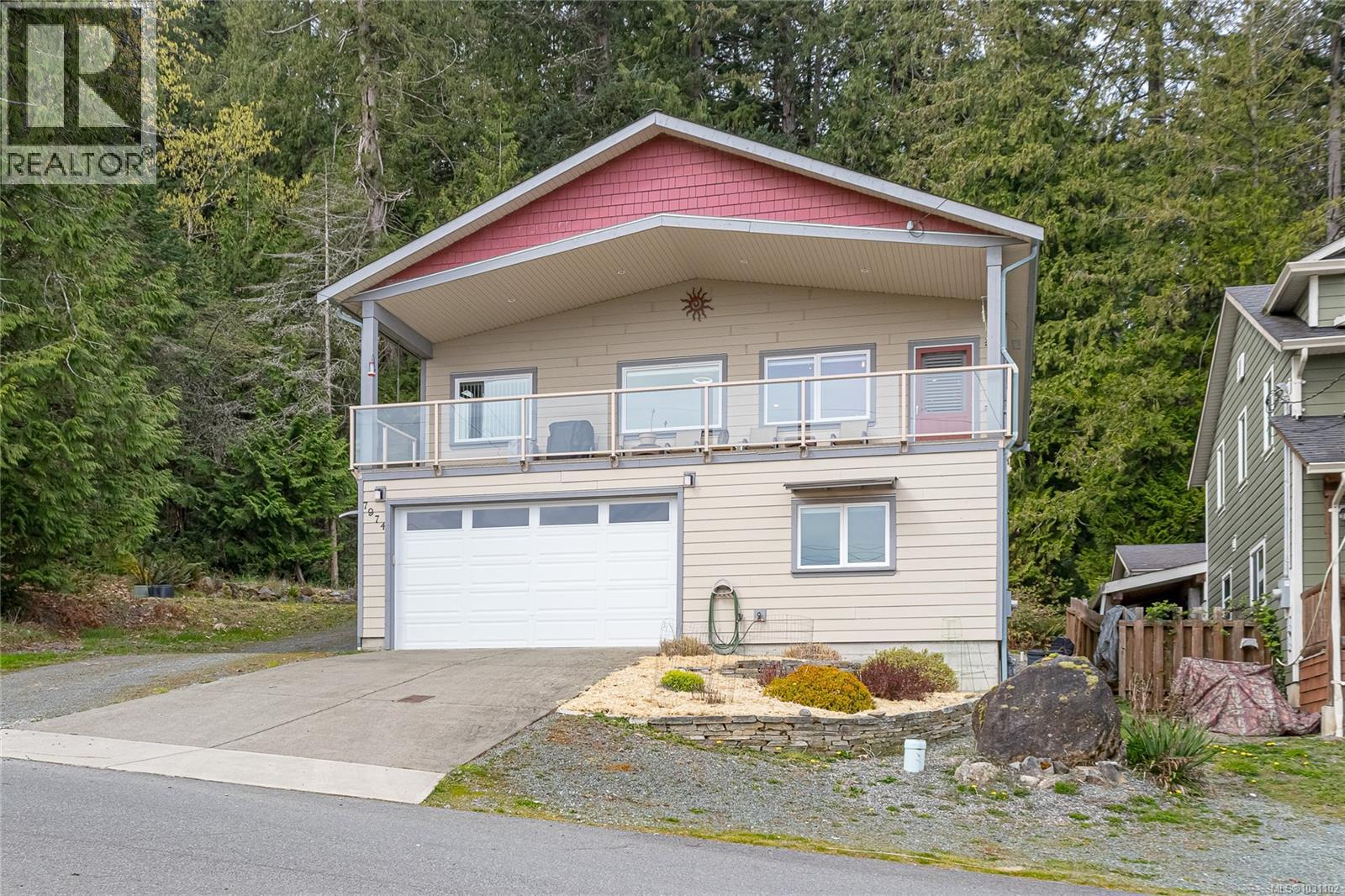 7974 Edmund St, Crofton, British Columbia  V0R 1R0 - Photo 1 - 1031102