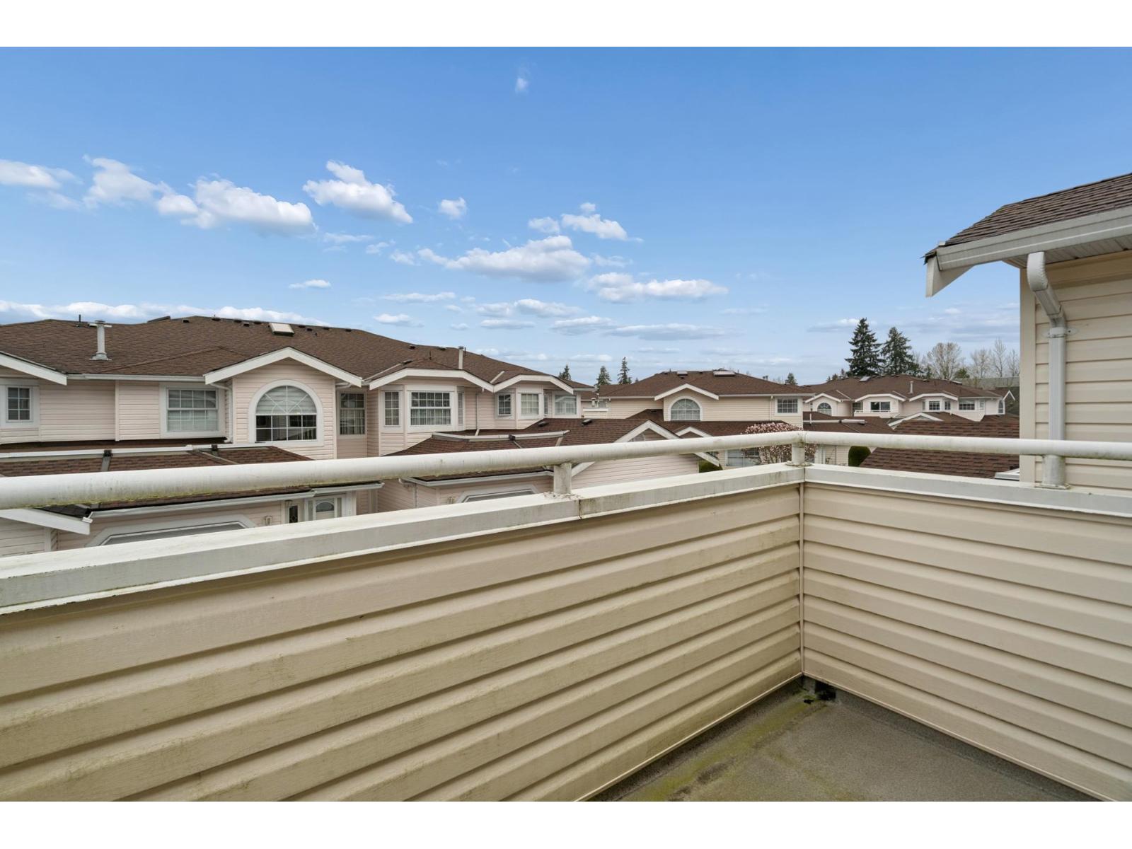 19 9168 Fleetwood Way, Surrey, British Columbia  V3R 0P1 - Photo 8 - R3103894