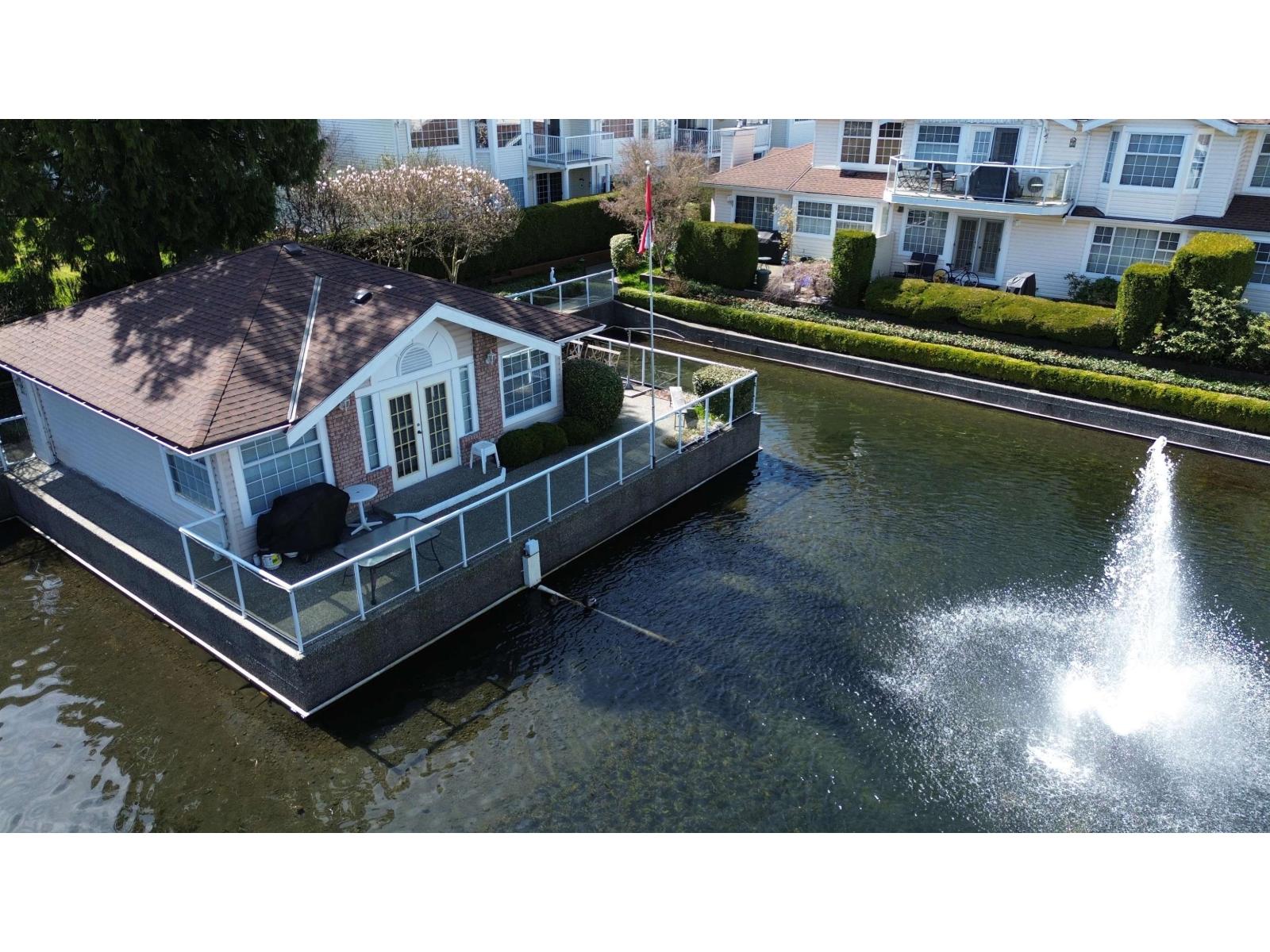 19 9168 Fleetwood Way, Surrey, British Columbia  V3R 0P1 - Photo 32 - R3103894