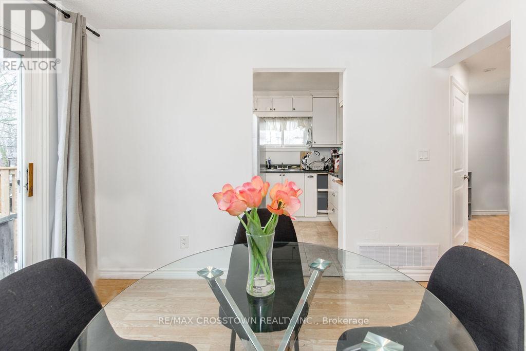 34 Kipling Place, Barrie, Ontario  L4N 4W1 - Photo 14 - S12964076