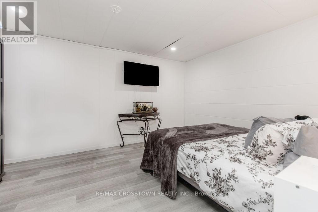 34 Kipling Place, Barrie, Ontario  L4N 4W1 - Photo 31 - S12964076