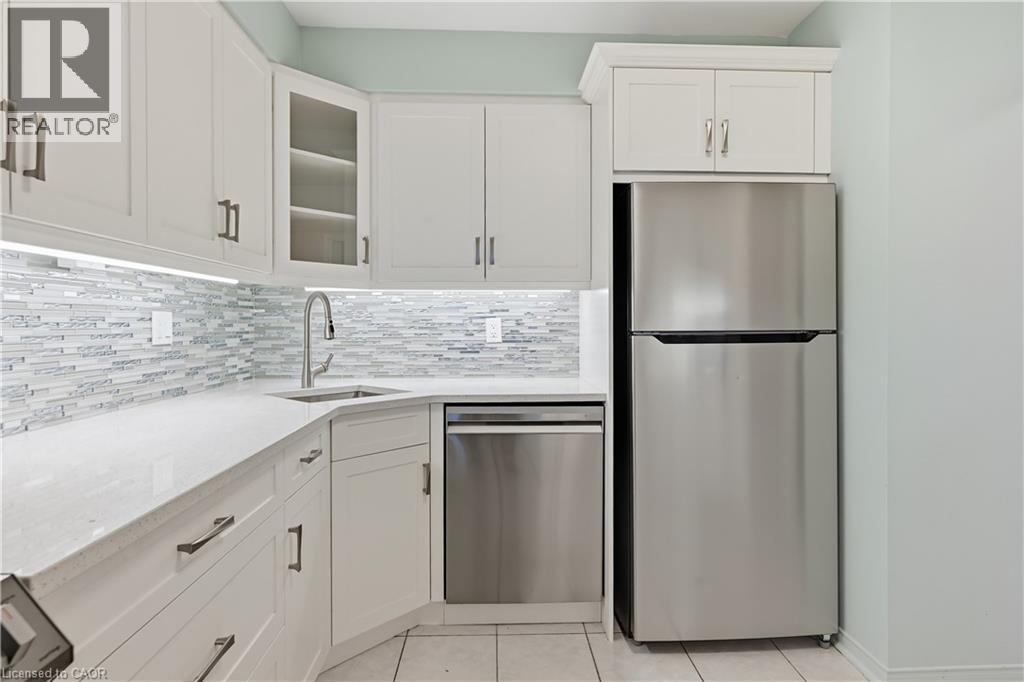 1270 Maple Crossing Boulevard Unit# 808, Burlington, Ontario  L7S 2J3 - Photo 6 - 40813920