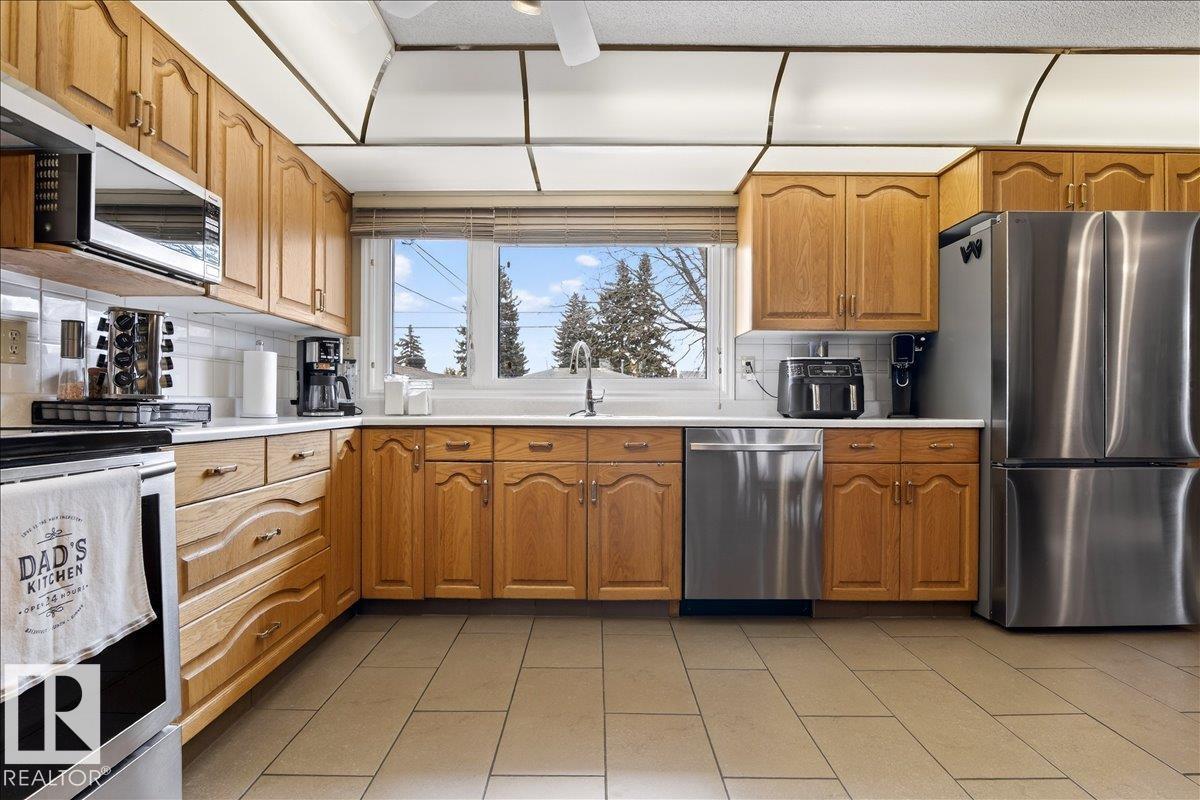 9227 168 St Nw, Edmonton, Alberta  T5R 2V8 - Photo 17 - E4480785