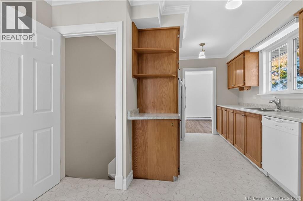 92 Du Couvent Street, Bouctouche, New Brunswick  E4S 3B9 - Photo 12 - NB136623